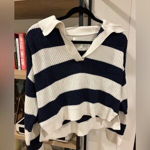 Abercrombie stripe notch neck sweater
